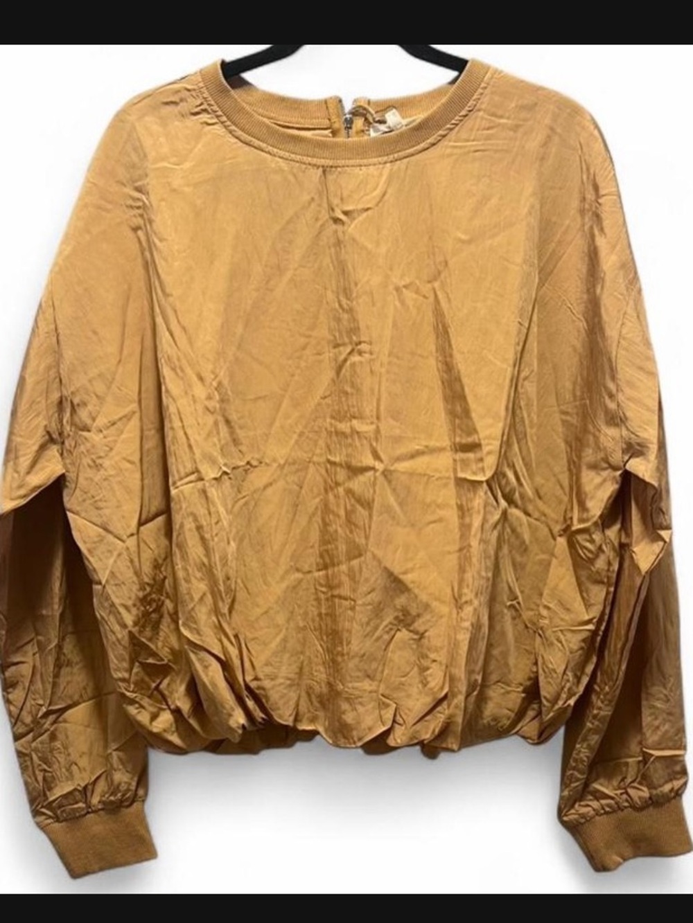 ✨NWT Easel Los Angeles Camel Bubble Hem Pullover Top Size M